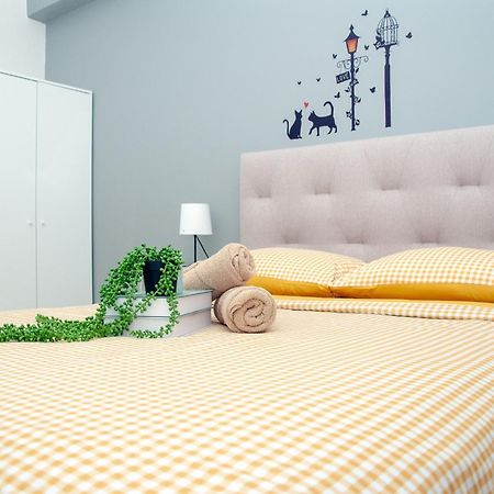 Five H Family Service Apartment Seri Kembangan Dış mekan fotoğraf