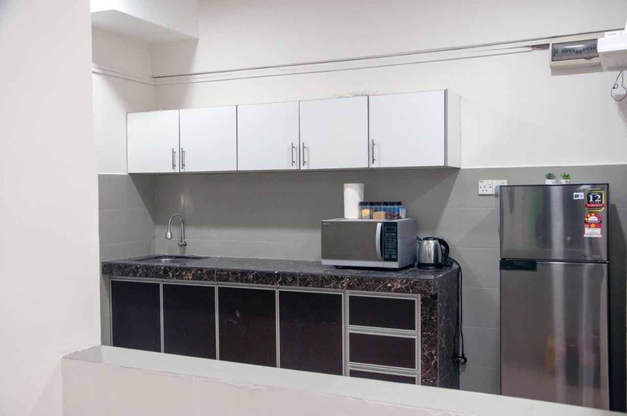 Five H Family Service Apartment Seri Kembangan Dış mekan fotoğraf